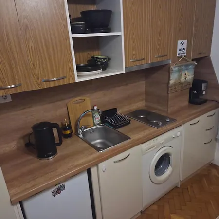 Apartamento Budget In Heart Of - Ndk *